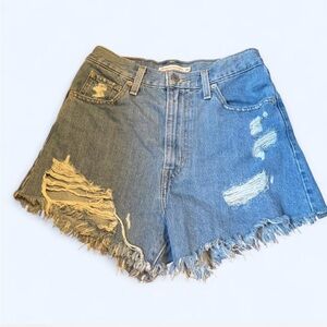Levi’s Distressed Denim Women Shorts